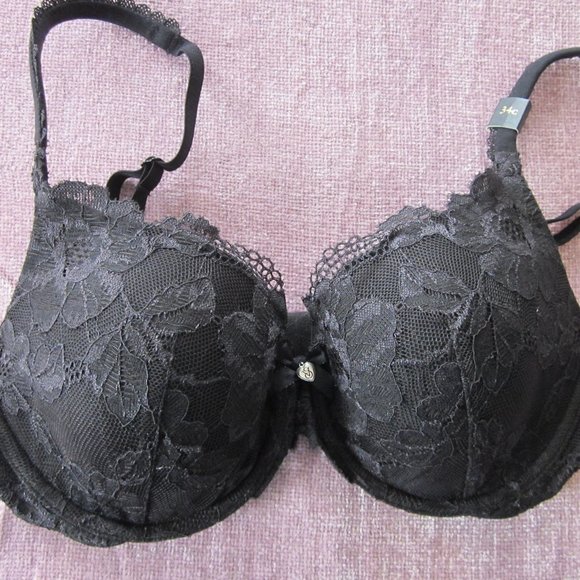 Victoria's Secret Other - Victoria's Secret Lace Bra